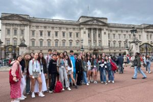 Students from Atlas Junior Chichester visiting Buckingham Palace
