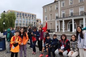 Atlas Language School Portobello House with junior students.