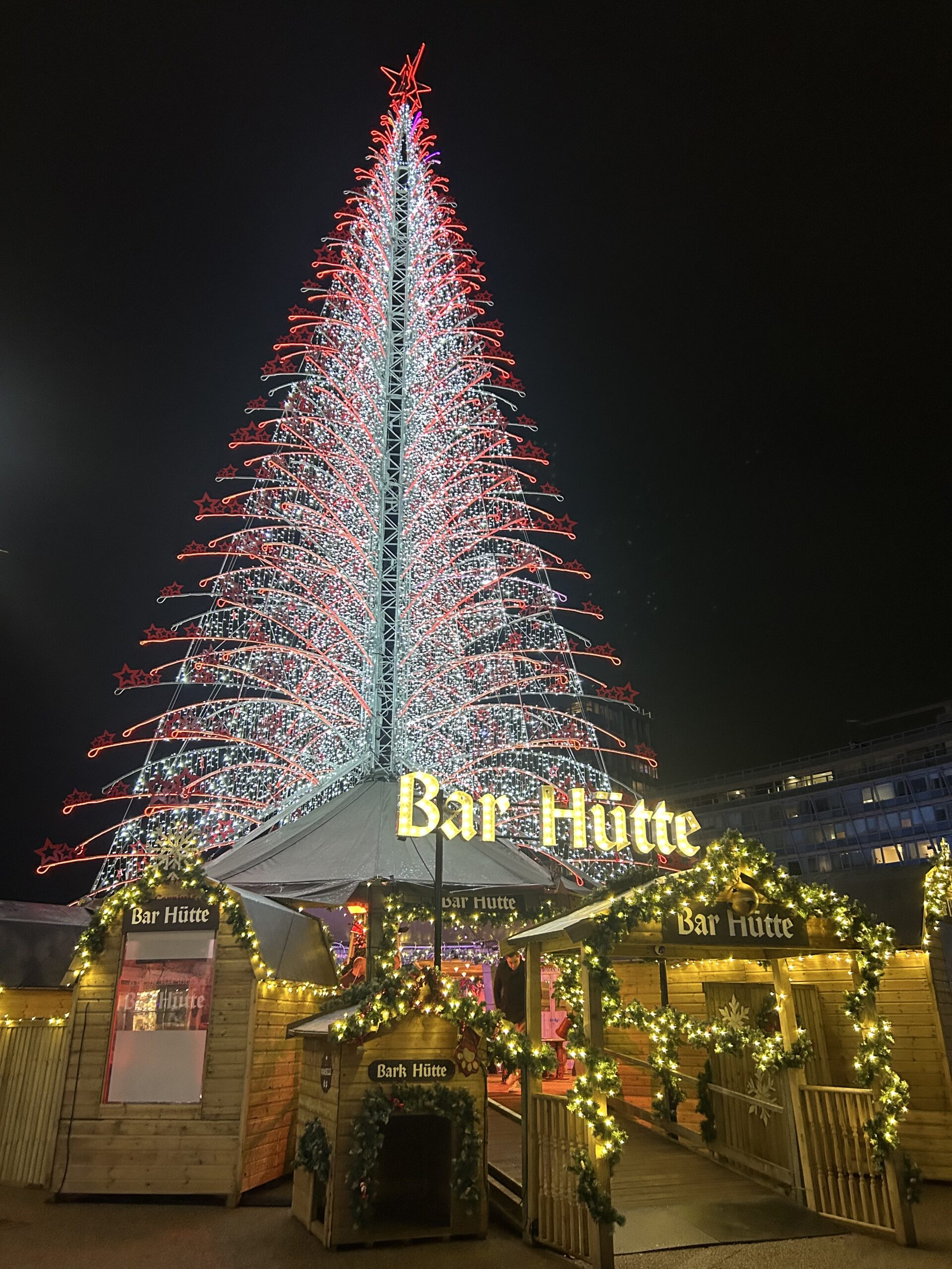 Christmas market in Liverpool with a decorated Christmas tree.